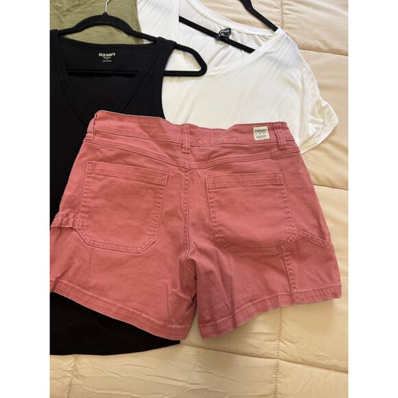 🌿 Weekend Outfit Bundle – Botkier Backpack + Summer Staples Size S/M & 8 Shorts - Picture 5 of 10